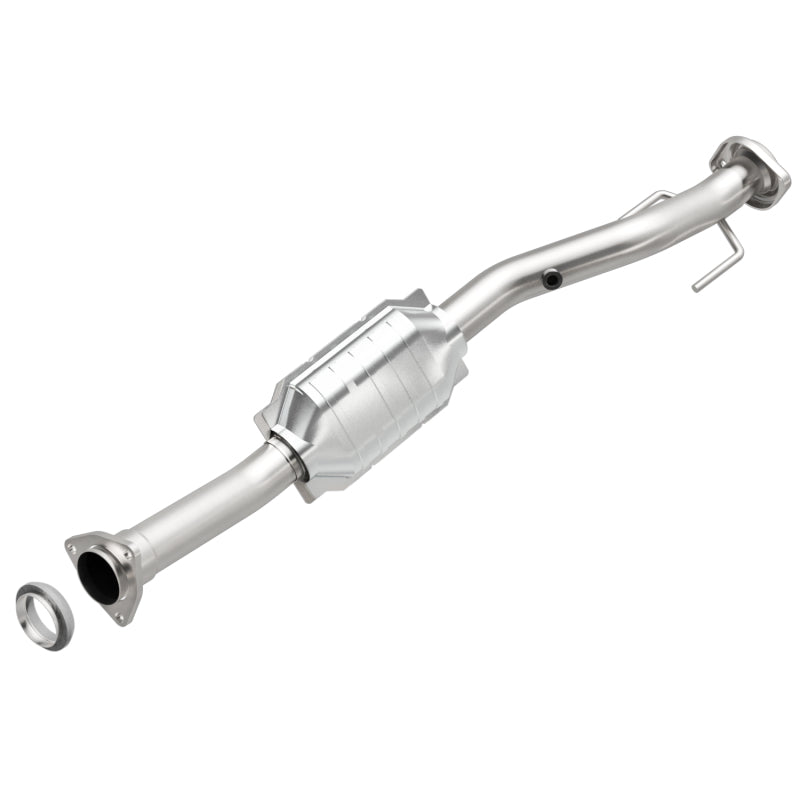 MagnaFlow HM-Grade Direct-Fit Catalytic Converter - Chevrolet Trailblazer 2002-2005 4.2L / GMC Envoy