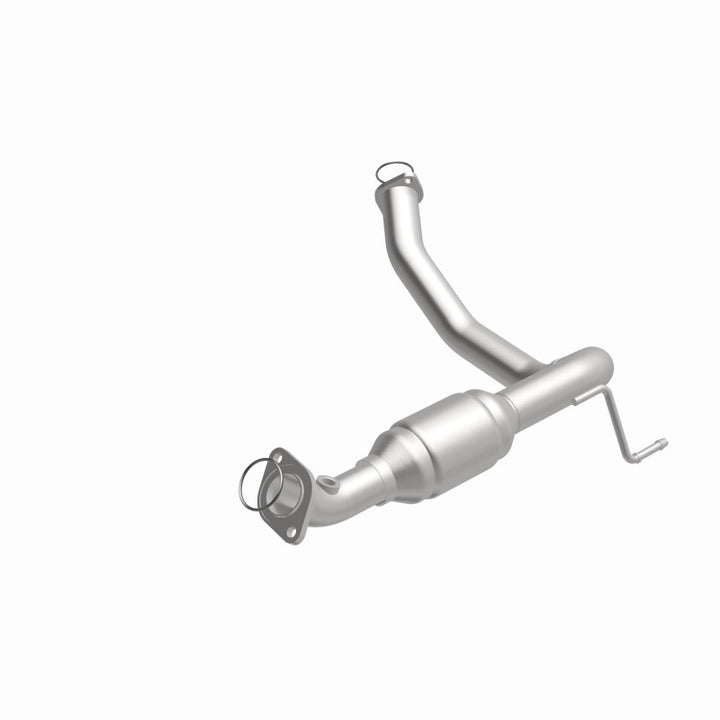 MagnaFlow HM-Grade Direct-Fit Catalytic Converter - Toyota 4Runner 2003-2009 FJ Cruiser - Driver Side Rear, view 24