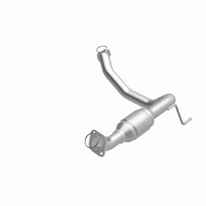 MagnaFlow HM-Grade Direct-Fit Catalytic Converter - Toyota 4Runner 2003-2009 FJ Cruiser - Driver Side Rear, view 36