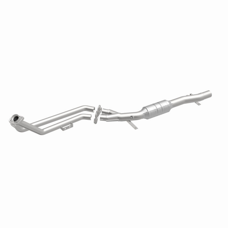 MagnaFlow HM-Grade Direct-Fit Catalytic Converter - Mercedes-Benz SL600 1995-2002 - Passenger Side, view 3