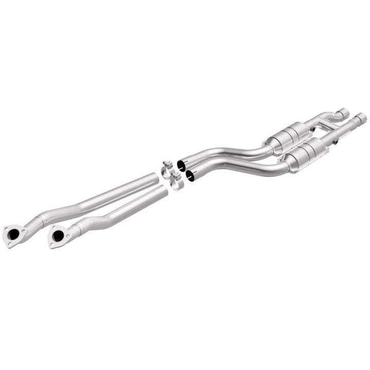 MagnaFlow HM-Grade Direct-Fit Catalytic Converter - BMW 528i 1997-1998 2.8L - Driver Side
