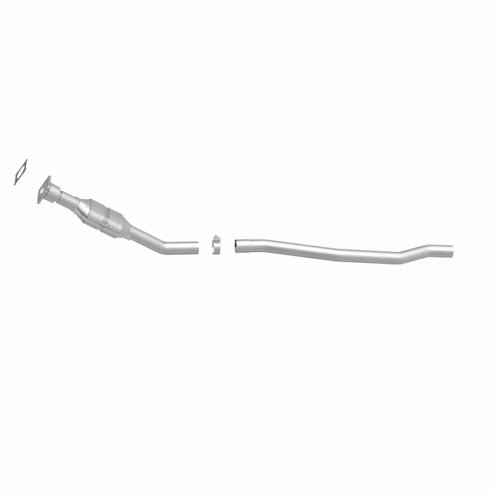 MagnaFlow HM-Grade Direct-Fit Catalytic Converter - Dodge Caravan Chrysler Town and Country 2001-2007, view 4