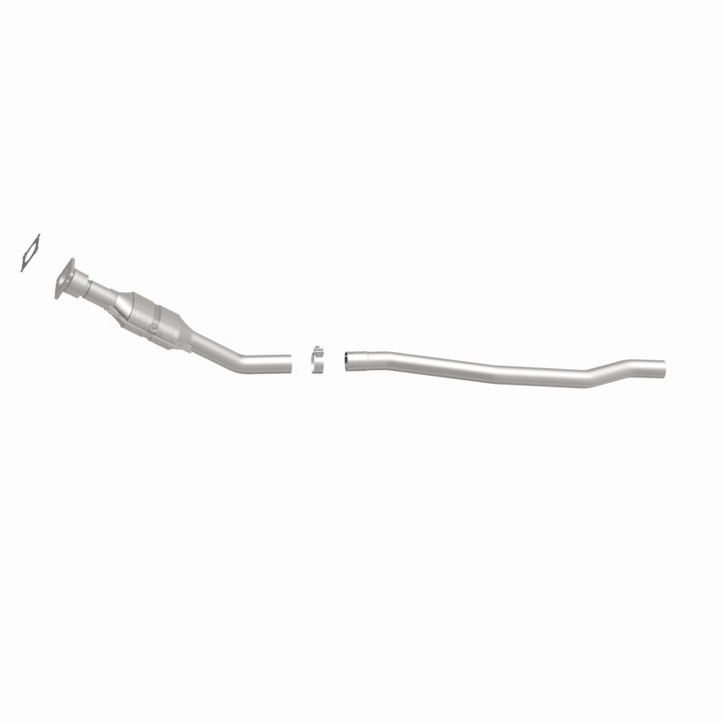 MagnaFlow HM-Grade Direct-Fit Catalytic Converter - Dodge Caravan Chrysler Town and Country 2001-2007, view 4