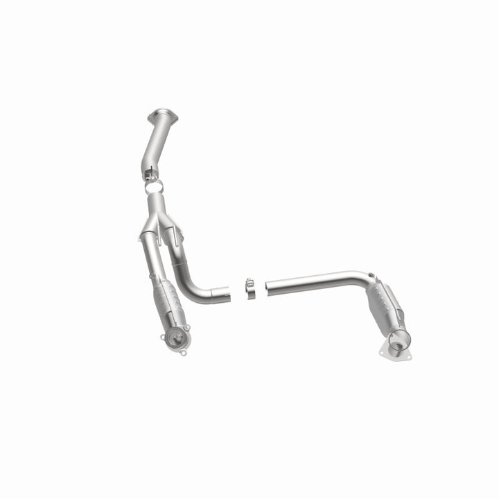 MagnaFlow HM-Grade Direct-Fit Catalytic Converter - Chevrolet Express GMC Savana 2003-2008 4.3L/5.4L, view 26