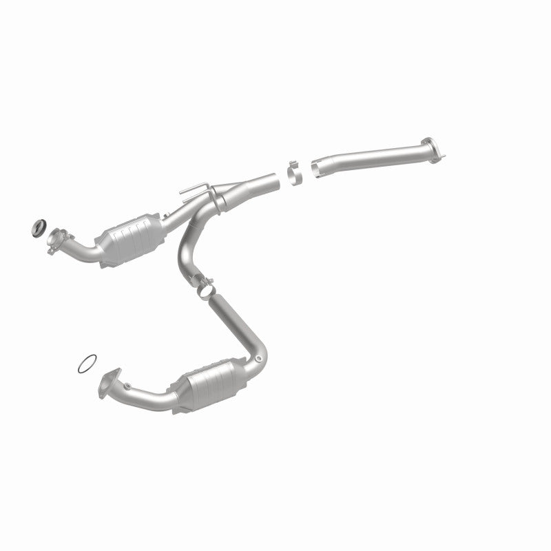 MagnaFlow HM-Grade Direct-Fit Catalytic Converter - Chevrolet Express GMC Savana 2003-2008 4.3L/5.4L, view 37