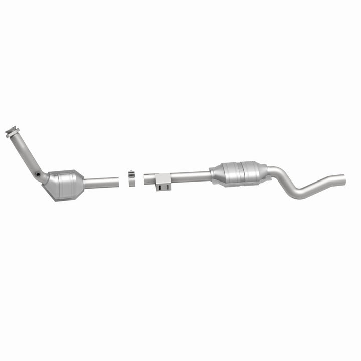 MagnaFlow HM-Grade Direct-Fit Catalytic Converter - Mercedes-Benz ML320 2003 3.2L, view 3