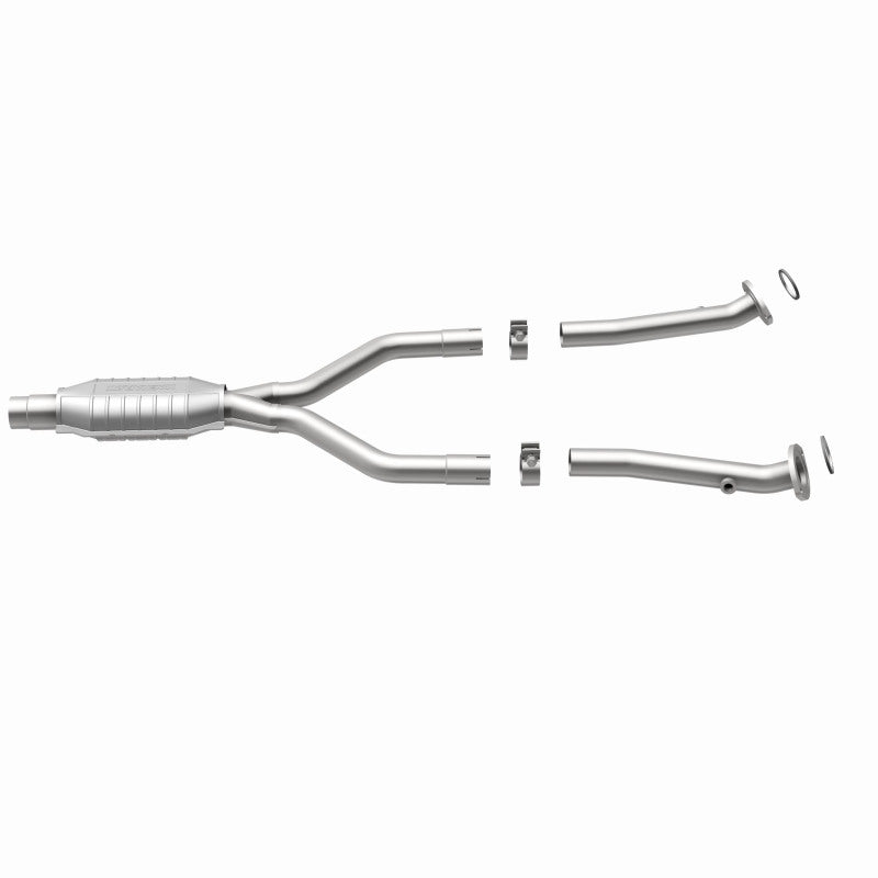 MagnaFlow HM-Grade Direct-Fit Catalytic Converter - Lexus LS430 2001-2006 4.3L - Rear, view 33