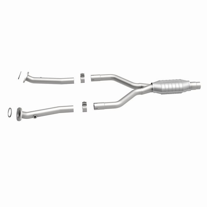 MagnaFlow HM-Grade Direct-Fit Catalytic Converter - Lexus LS430 2001-2006 4.3L - Rear, view 6
