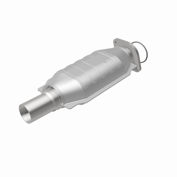 MagnaFlow HM-Grade Direct-Fit Catalytic Converter - Ford Freestyle Five Hundred 2005-2007 3.0L, view 3