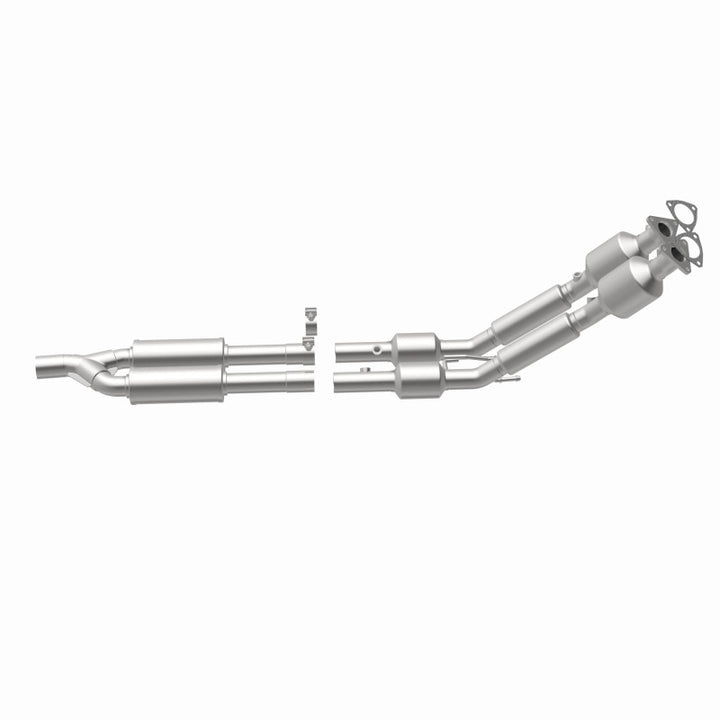 MagnaFlow HM-Grade Direct-Fit Catalytic Converter - Volkswagen Passat 2006-2008 3.6L, view 29