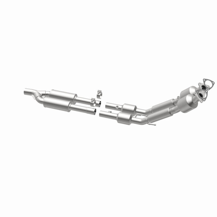 MagnaFlow HM-Grade Direct-Fit Catalytic Converter - Volkswagen Passat 2006-2008 3.6L, view 5