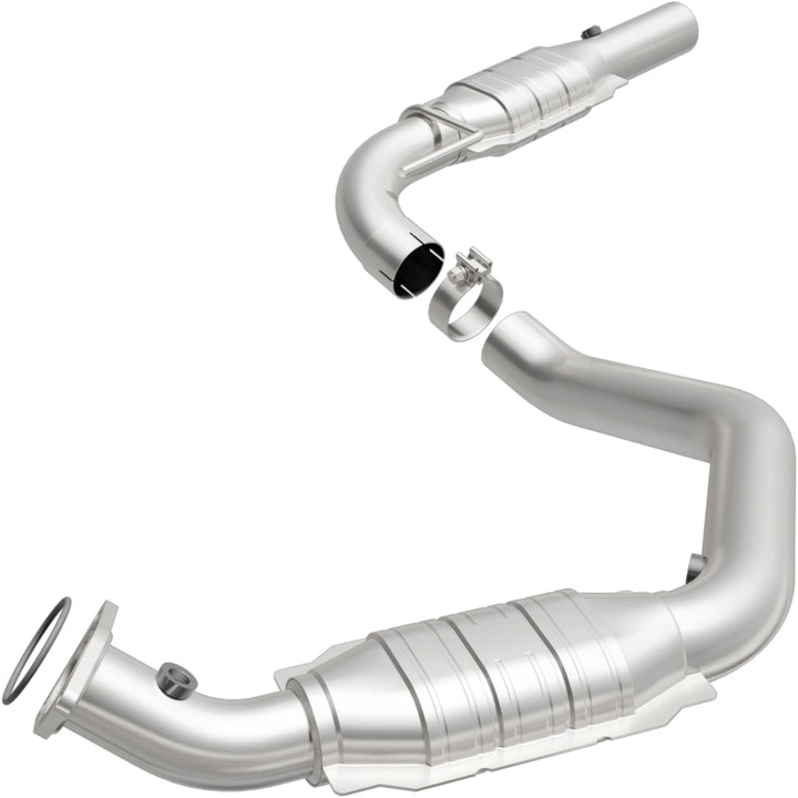 MagnaFlow HM-Grade Direct-Fit Catalytic Converter - Chevrolet Express / GMC Savana 2500 / 3500 4.8L 2003-2009 - Left
