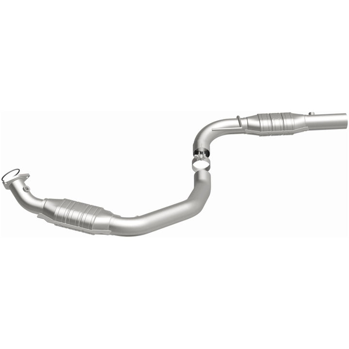 MagnaFlow HM-Grade Direct-Fit Catalytic Converter - Chevrolet Express / GMC Savana 2500 / 3500 4.8L 2003-2009 - Left, view 17