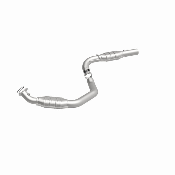 MagnaFlow HM-Grade Direct-Fit Catalytic Converter - Chevrolet Express / GMC Savana 2500 / 3500 4.8L 2003-2009 - Left, view 20
