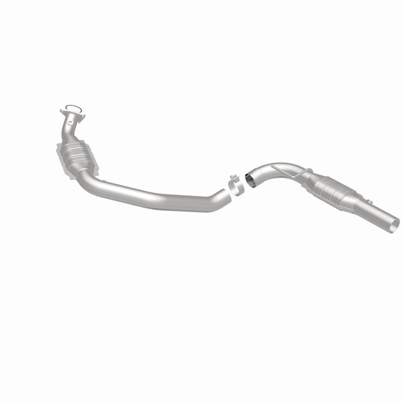 MagnaFlow HM-Grade Direct-Fit Catalytic Converter - Chevrolet Express / GMC Savana 2500 / 3500 4.8L 2003-2009 - Left, view 37