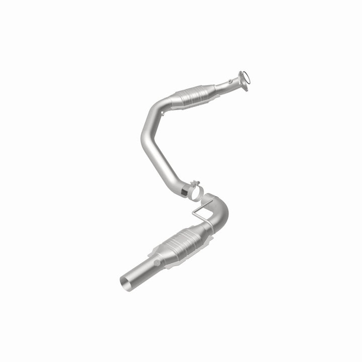 MagnaFlow HM-Grade Direct-Fit Catalytic Converter - Chevrolet Express / GMC Savana 2500 / 3500 4.8L 2003-2009 - Left, view 8