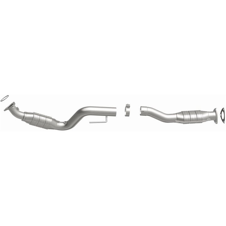 MagnaFlow HM-Grade Direct-Fit Catalytic Converter - Chevrolet Express 3500 2003-2007 4.8L - Right, view 25