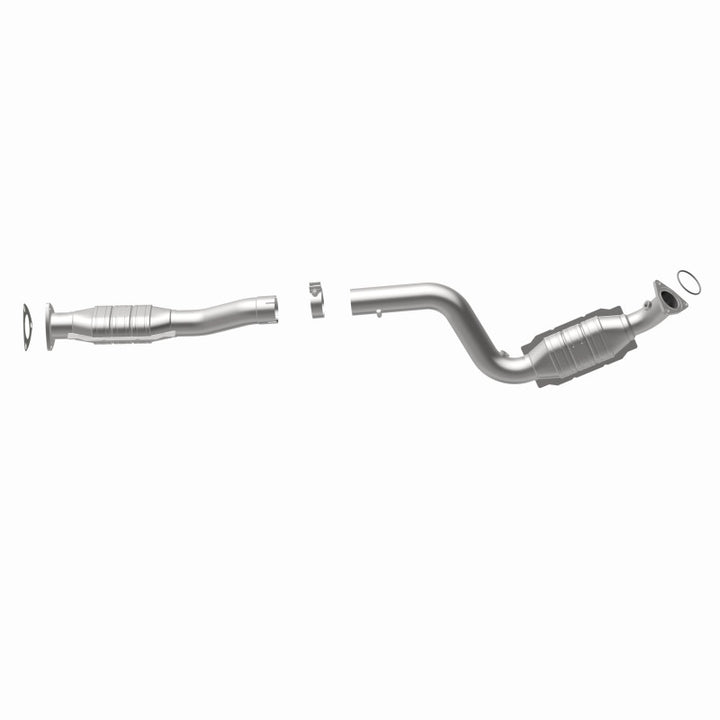 MagnaFlow HM-Grade Direct-Fit Catalytic Converter - Chevrolet Express 3500 2003-2007 4.8L - Right, view 28