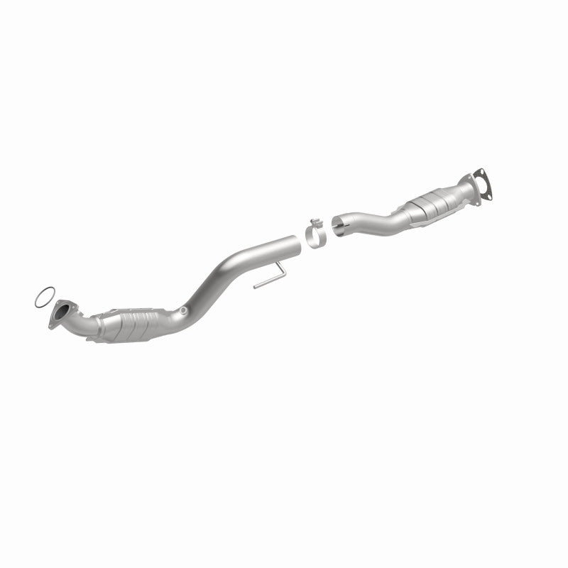 MagnaFlow HM-Grade Direct-Fit Catalytic Converter - Chevrolet Express 3500 2003-2007 4.8L - Right, view 33
