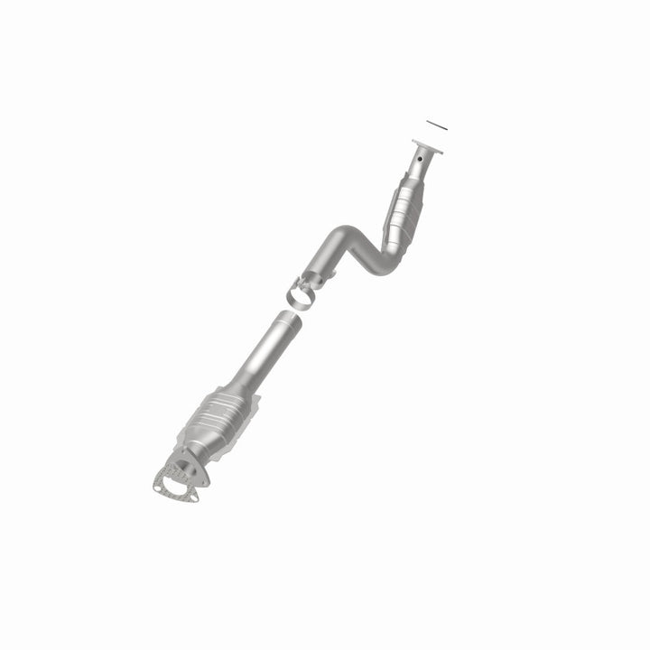 MagnaFlow HM-Grade Direct-Fit Catalytic Converter - Chevrolet Express 3500 2003-2007 4.8L - Right, view 37