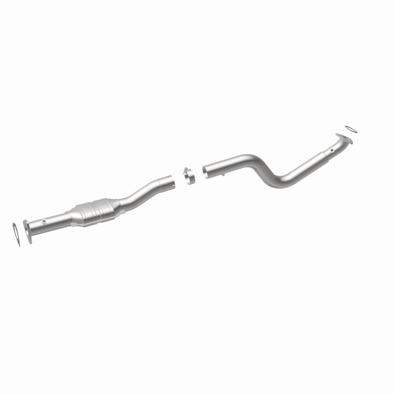 MagnaFlow HM-Grade Direct-Fit Catalytic Converter - Chevrolet Express / GMC Savana 2500 / 3500 2003-2009 - Right, view 11