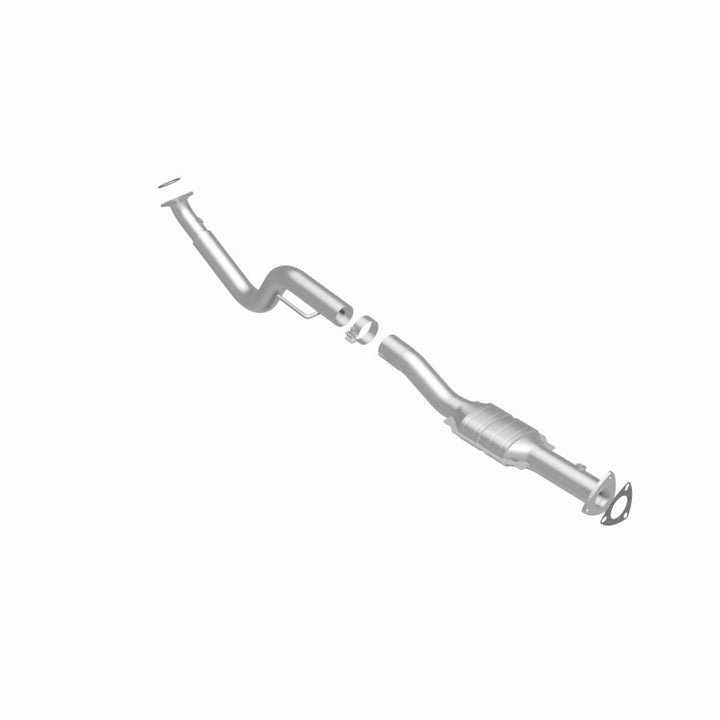 MagnaFlow HM-Grade Direct-Fit Catalytic Converter - Chevrolet Express / GMC Savana 2500 / 3500 2003-2009 - Right, view 17