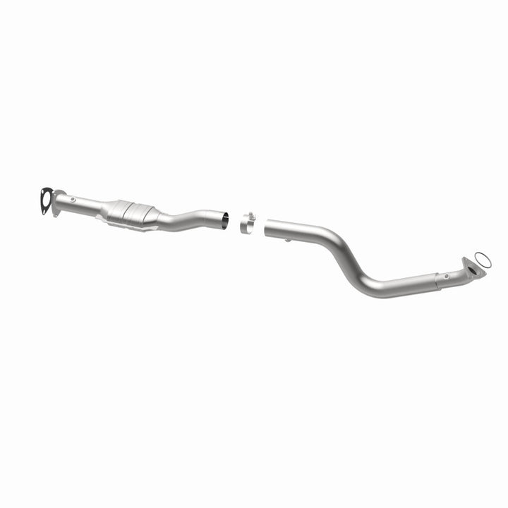 MagnaFlow HM-Grade Direct-Fit Catalytic Converter - Chevrolet Express / GMC Savana 2500 / 3500 2003-2009 - Right, view 34