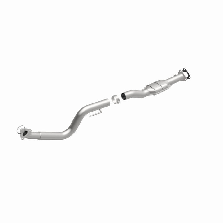 MagnaFlow HM-Grade Direct-Fit Catalytic Converter - Chevrolet Express / GMC Savana 2500 / 3500 2003-2009 - Right, view 39