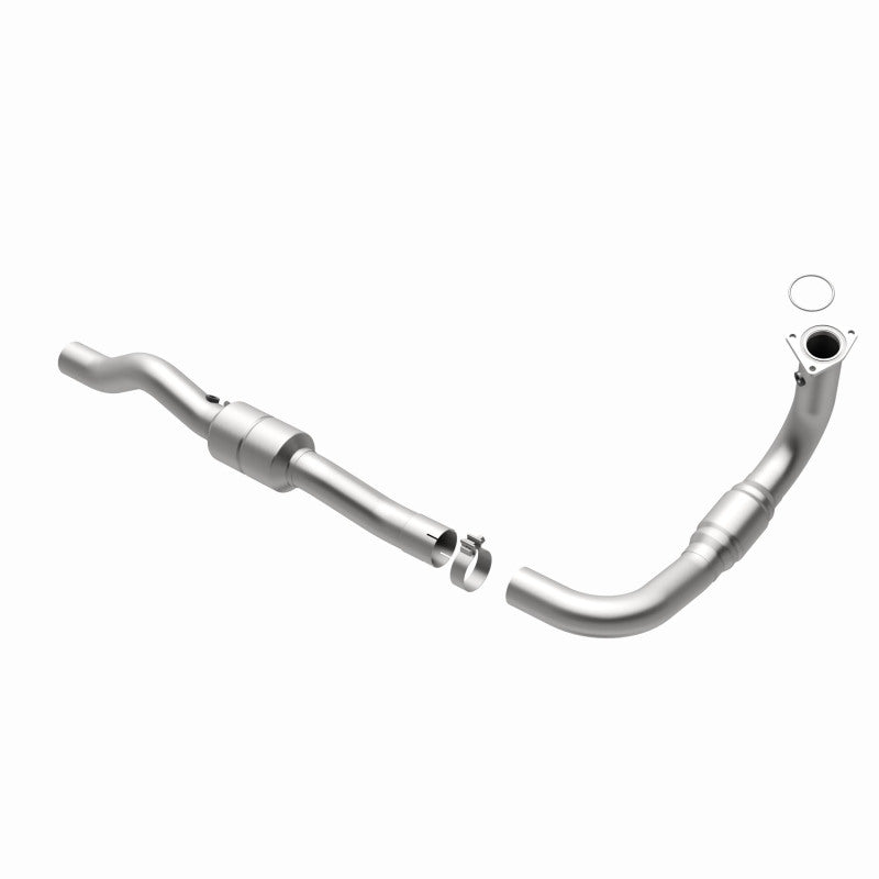 MagnaFlow HM-Grade Direct-Fit Catalytic Converter - Chevrolet Silverado GMC Sierra 2500 HD 8.1L (2001-2002) - Driver Side, view 19