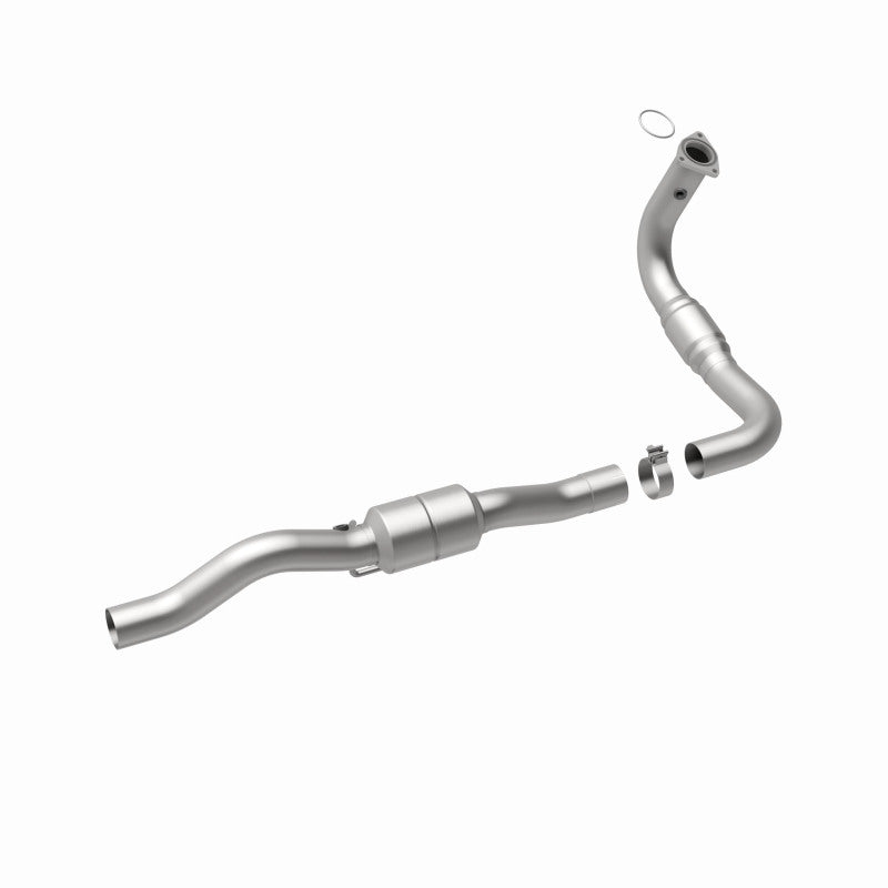 MagnaFlow HM-Grade Direct-Fit Catalytic Converter - Chevrolet Silverado GMC Sierra 2500 HD 8.1L (2001-2002) - Driver Side, view 8