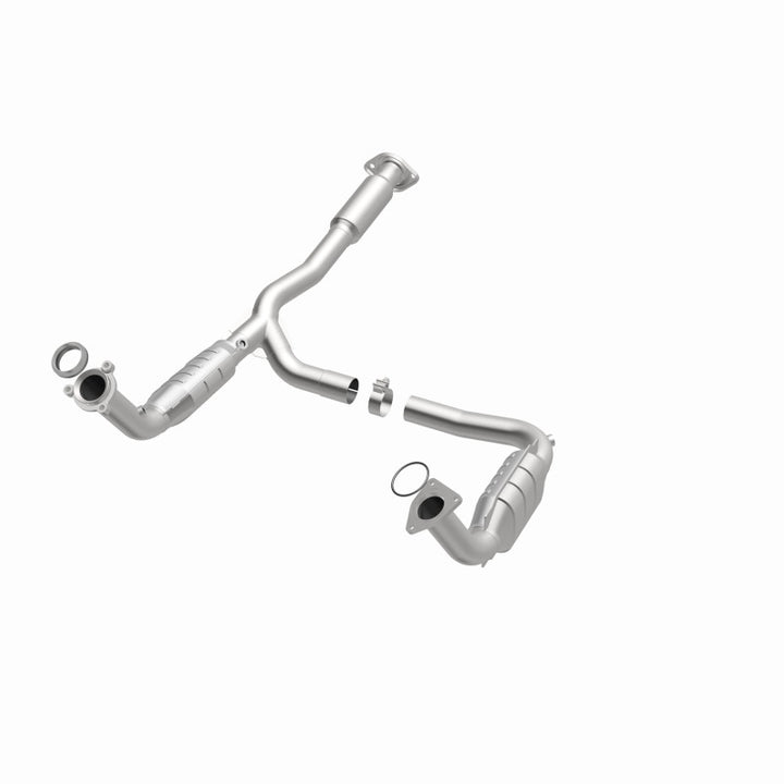 MagnaFlow HM-Grade Direct-Fit Catalytic Converter - GMC Envoy XL 2003-2006, view 38