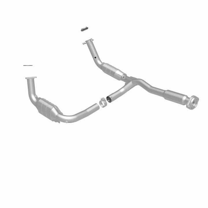 MagnaFlow HM-Grade Direct-Fit Catalytic Converter - GMC Envoy XL 2003-2006, view 4