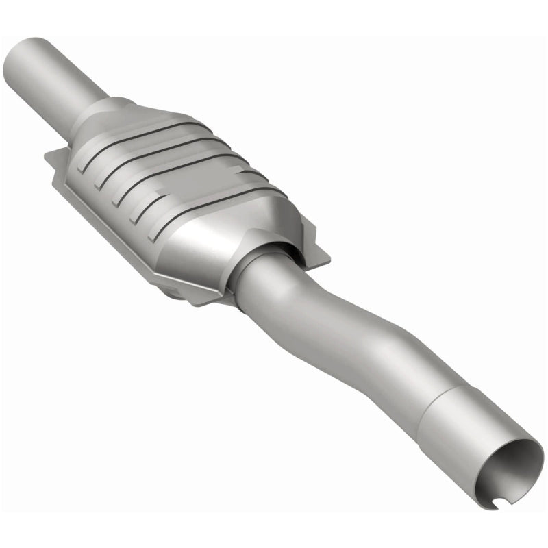 MagnaFlow HM-Grade Direct-Fit Catalytic Converter - Jeep Grand Cherokee 2002-2004 4.0L - Rear, view 31