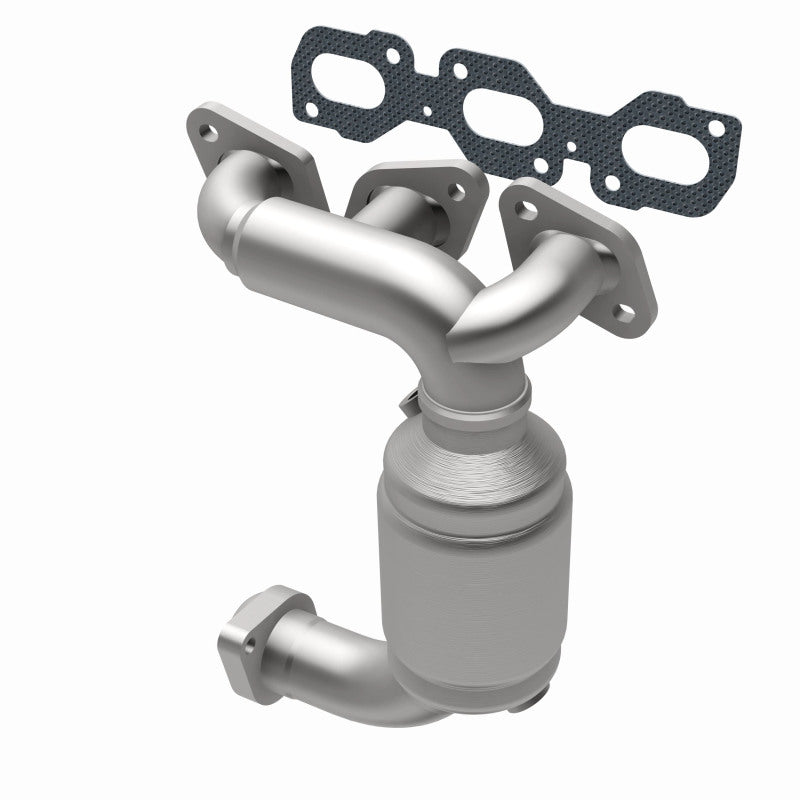MagnaFlow HM-Grade Direct-Fit Catalytic Converter - Ford Contour Mercury Mystique Cougar 2.5L 1995-2000 - Front, view 3