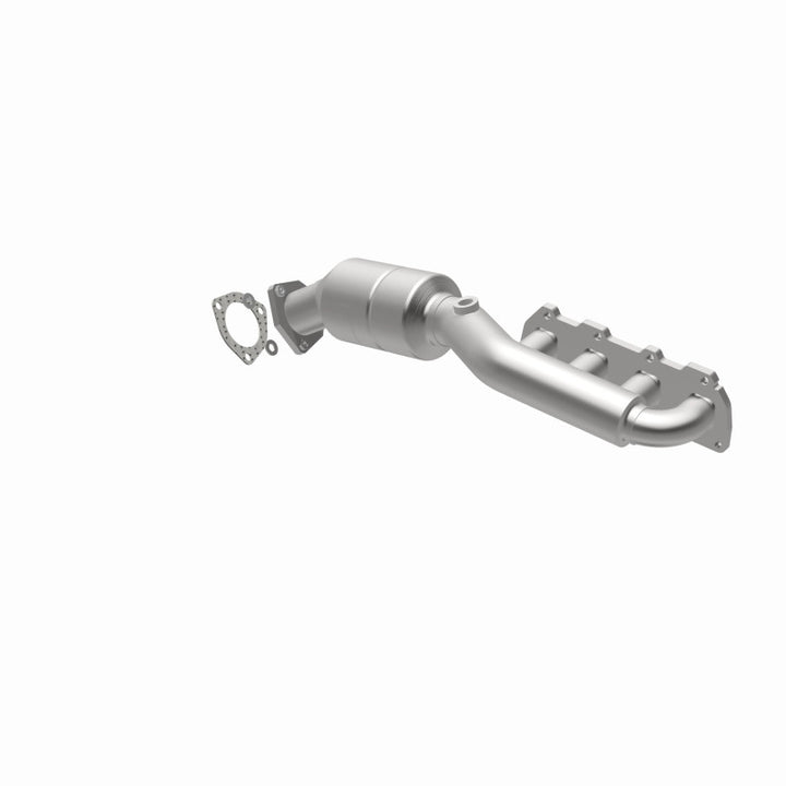 MagnaFlow HM-Grade Direct-Fit Catalytic Converter - Volkswagen Passat 2002-2004 4.0L W8, view 16