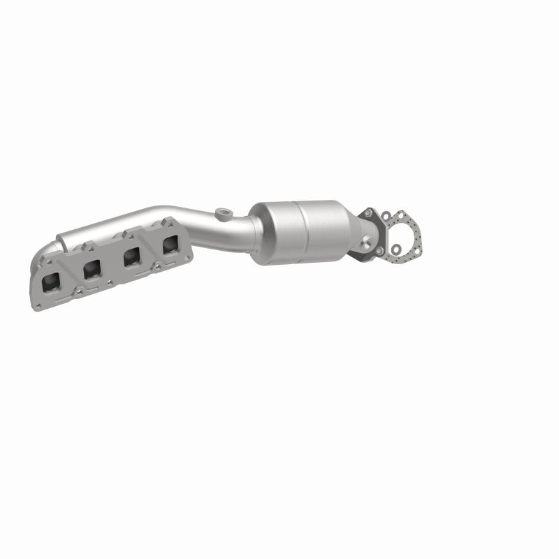 MagnaFlow HM-Grade Direct-Fit Catalytic Converter - Volkswagen Passat 2002-2004 4.0L W8, view 33