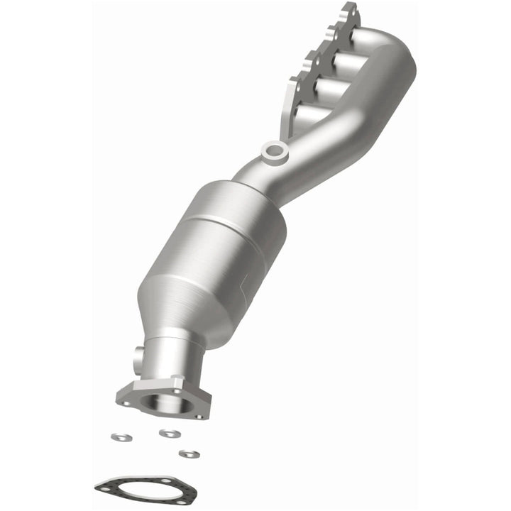 MagnaFlow HM-Grade Direct-Fit Catalytic Converter - Volkswagen Passat 2002-2004 4.0L W8, view 36
