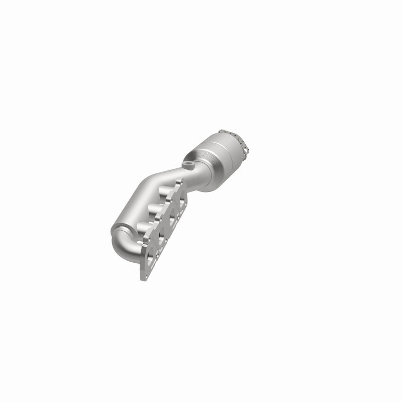 MagnaFlow HM-Grade Direct-Fit Catalytic Converter - Volkswagen Passat 2002-2004 4.0L W8, view 39