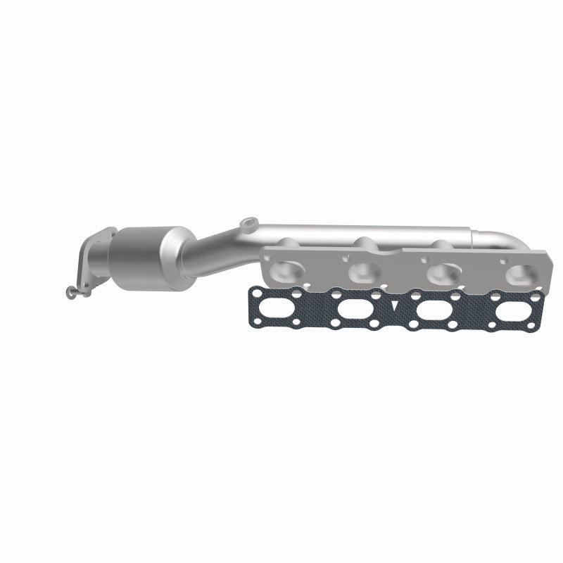 MagnaFlow HM-Grade Direct-Fit Manifold Catalytic Converter - Nissan Titan / Armada / Infiniti QX56 5.6L 2004-2017 - Driver Side, view 10