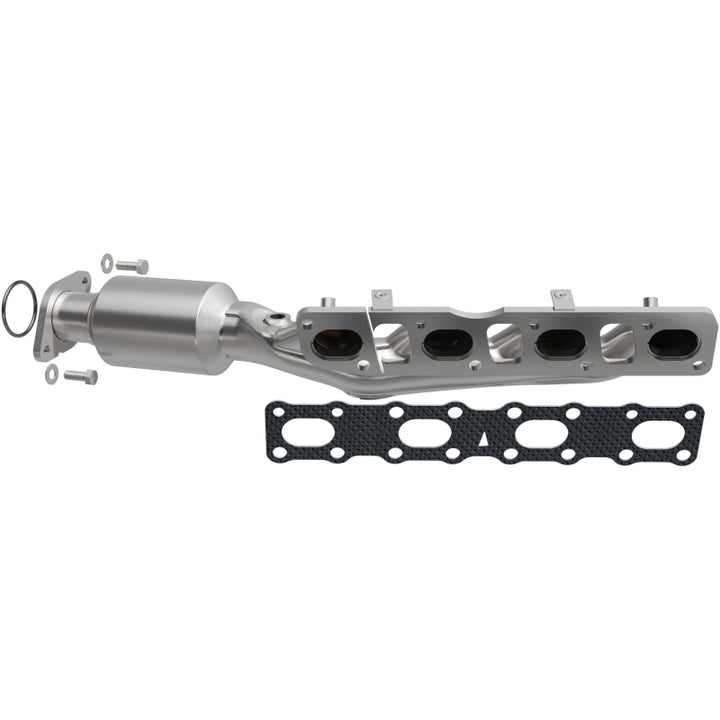 MagnaFlow HM-Grade Direct-Fit Manifold Catalytic Converter - Nissan Titan / Armada / Infiniti QX56 5.6L 2004-2017 - Driver Side, view 2