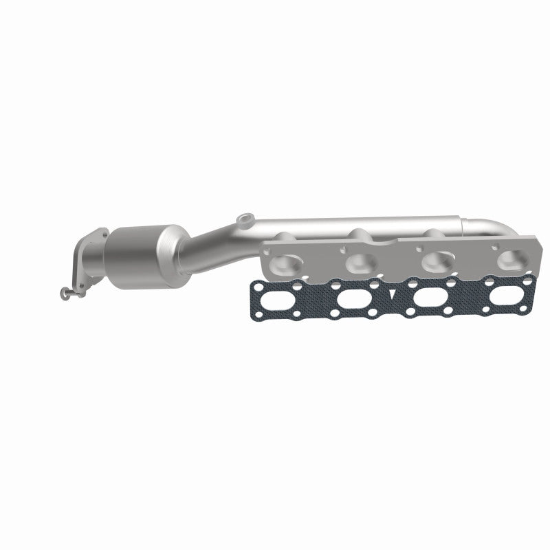 MagnaFlow HM-Grade Direct-Fit Manifold Catalytic Converter - Nissan Titan / Armada / Infiniti QX56 5.6L 2004-2017 - Driver Side, view 31
