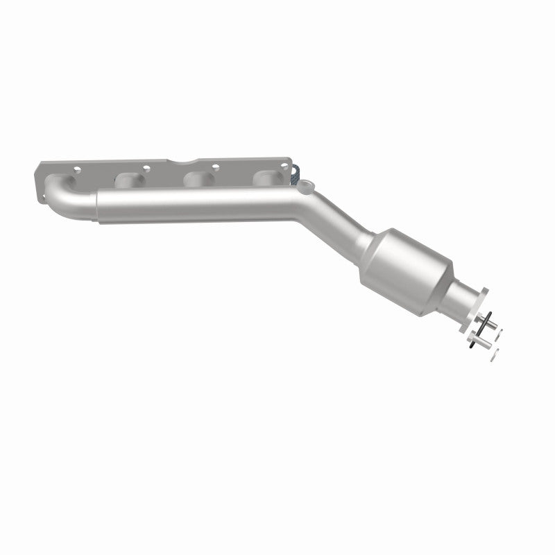 MagnaFlow HM-Grade Direct-Fit Manifold Catalytic Converter - Nissan Titan / Armada / Infiniti QX56 5.6L 2004-2017 - Driver Side, view 36