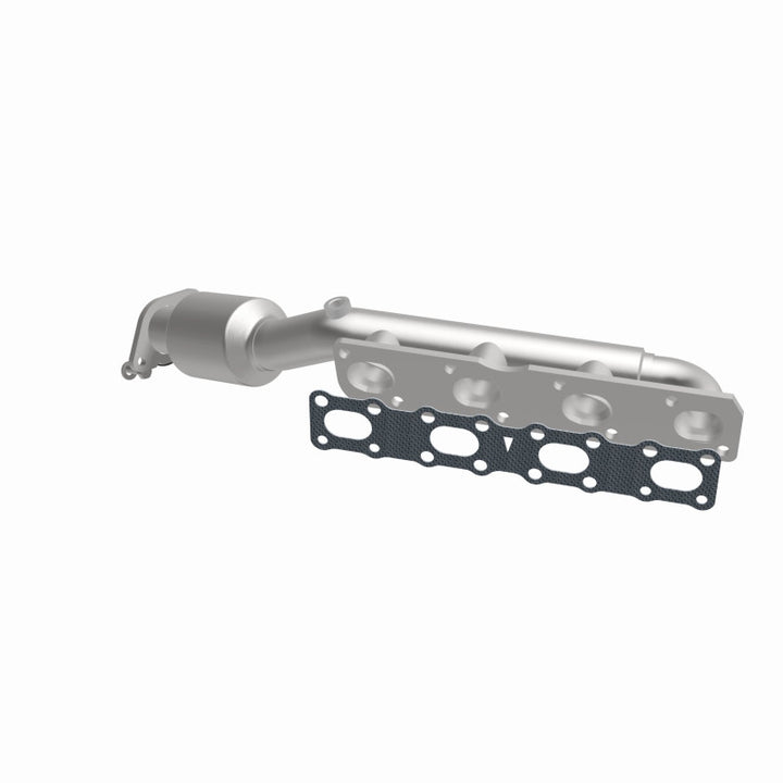 MagnaFlow HM-Grade Direct-Fit Manifold Catalytic Converter - Nissan Titan / Armada / Infiniti QX56 5.6L 2004-2017 - Driver Side, view 40