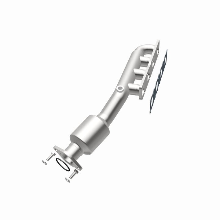 MagnaFlow HM-Grade Direct-Fit Manifold Catalytic Converter - Nissan Titan / Armada / Infiniti QX56 5.6L 2004-2017 - Driver Side, view 41