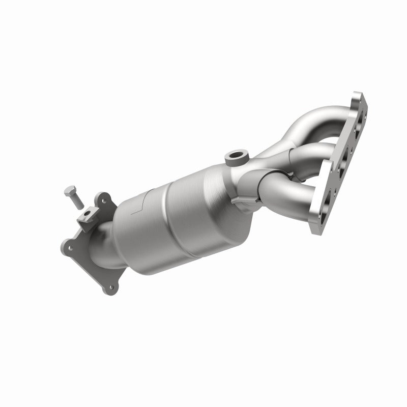 MagnaFlow HM Grade Left Manifold Catalytic Converter - Volvo S80 2.9L 2002-2004 - 23540, 360 degree view