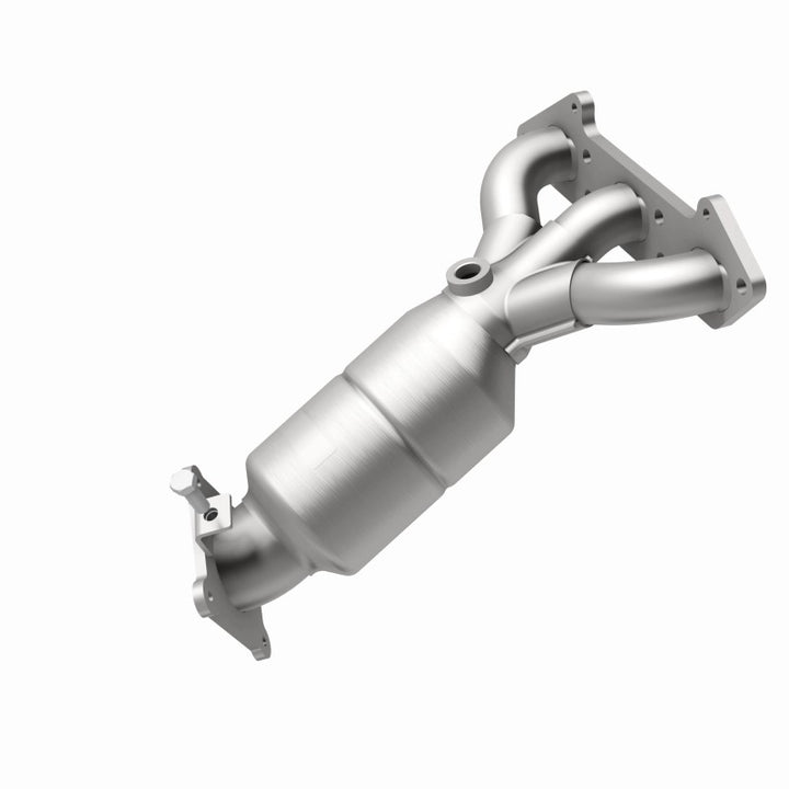 MagnaFlow HM Grade Left Manifold Catalytic Converter - Volvo S80 2.9L 2002-2004 - 23540, 360 degree view