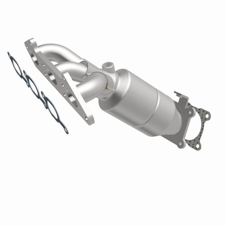 MagnaFlow HM Grade Right Manifold Catalytic Converter - Volvo S80 2.9L 2002-2004 - 23213, 360 degree view