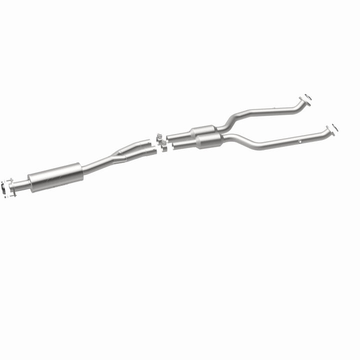 MagnaFlow OEM-Grade Direct-Fit Catalytic Converter - Lexus GS300 2006 V6 3.0L - Underbody, view 24