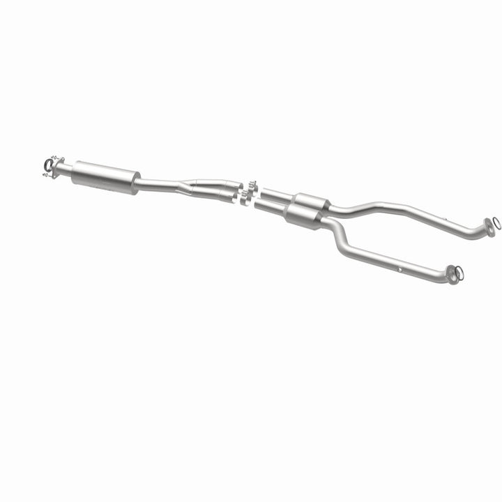MagnaFlow OEM-Grade Direct-Fit Catalytic Converter - Lexus GS300 2006 V6 3.0L - Underbody, view 29