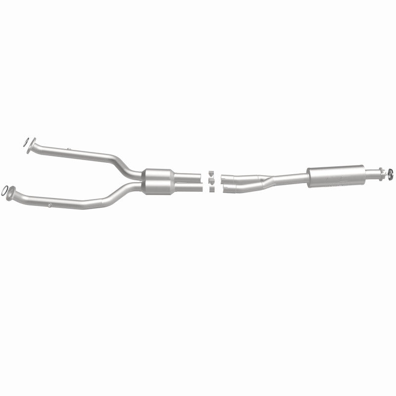 MagnaFlow OEM-Grade Direct-Fit Catalytic Converter - Lexus GS300 2006 V6 3.0L - Underbody, view 33